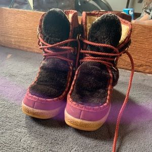 Snowland’s Vintage Boots